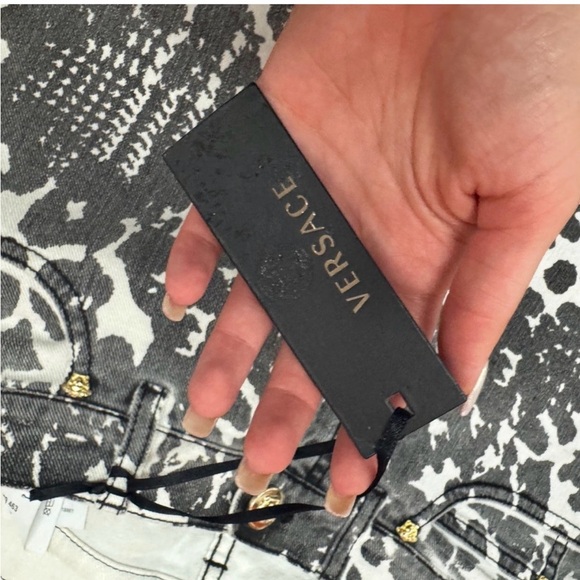 Versace Monochrome Patterned Skinny Jeans - Picture 4 of 4